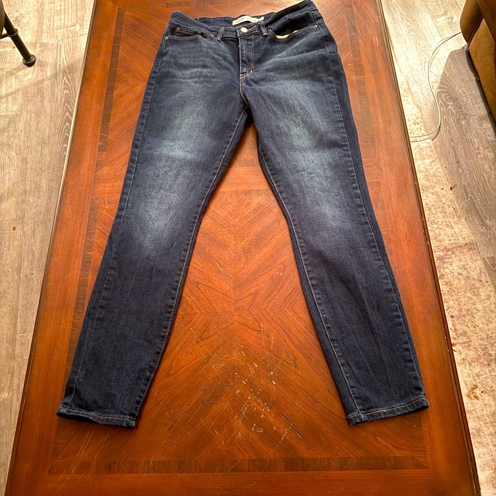 Levi's Dark Blue Women's Skinny Jeans